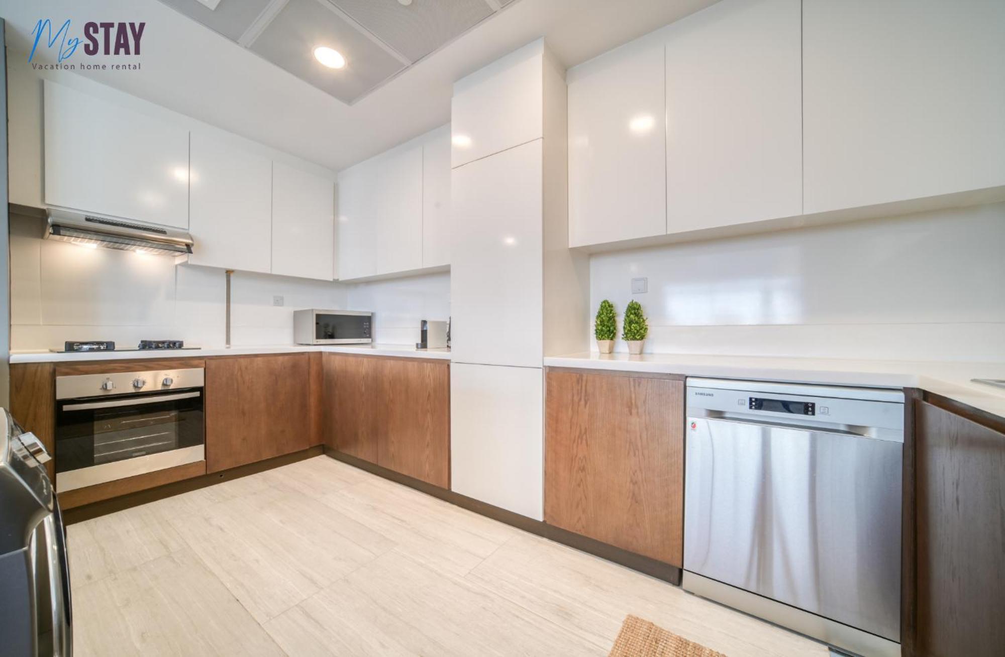 Apartment Spectacular 4bdr With Jacuzzi