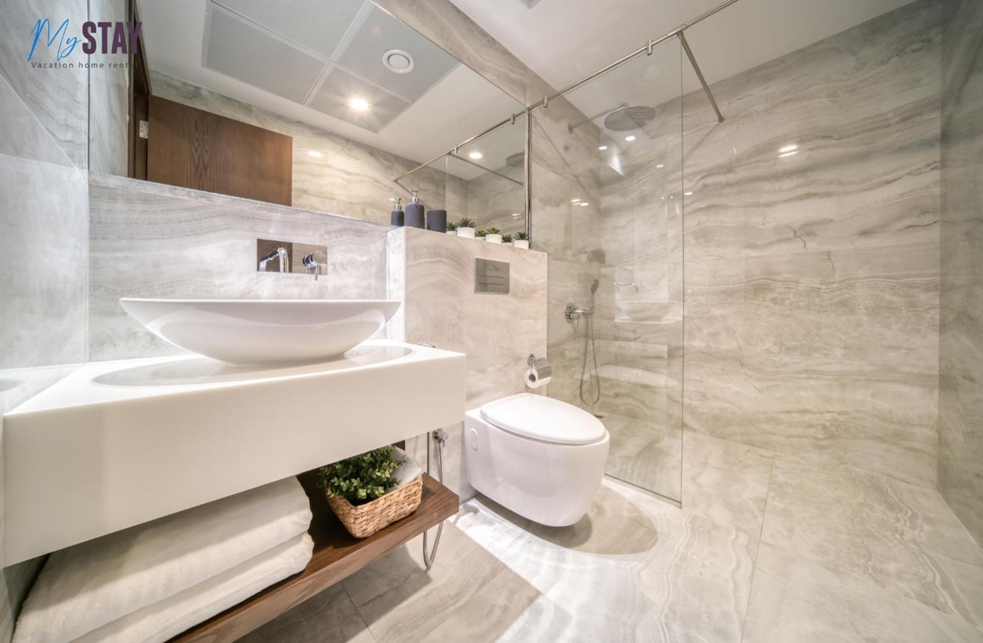 Spectacular 4bdr With Jacuzzi * Dubai