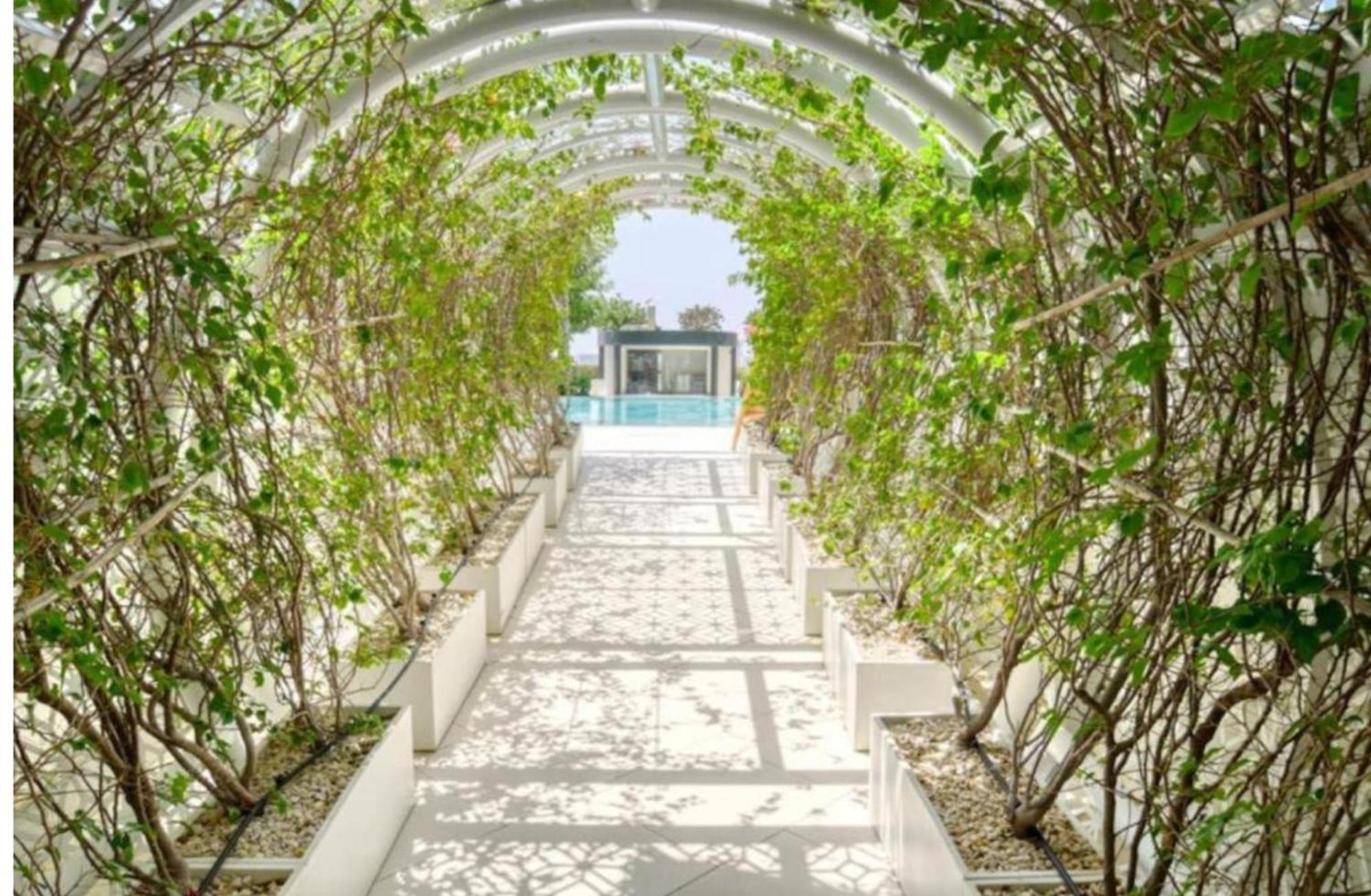 Spectacular 4bdr With Jacuzzi Apartment Dubai